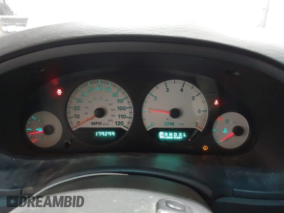 2005 Dodge Caravan SXT with VIN 2D4GP44L35R316403, listed as a IAAI auction lot 42375328 with 179,299 mi miles and . Bid and sale history available at DreamBid. Image 7.