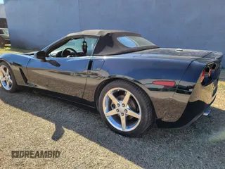 2005 Chevrolet Corvette with VIN 1G1YY34U455117125, listed as a IAAI auction lot 41682835 with 87,600 mi miles and . Bid and sale history available at DreamBid. Image 4.