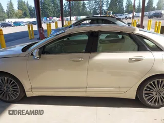 2014 Lincoln MKZ Hybrid с VIN 3LN6L2LU3ER815081, выставлен на аукционе IAAI как лот 42620562 с пробегом 133 377 миль миль и . История ставок и продаж доступна на DreamBid. Изображение 15.