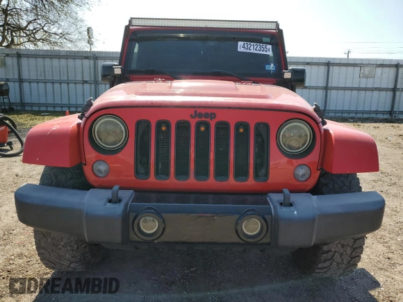 2015 Jeep Wrangler Unlimited Sahara with VIN 1C4BJWEG5FL717175, listed as a Copart auction lot 43212355 with 93,298 mi miles and Clean Title. Bid and sale history available at carsss.com. Image 5.