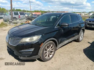2015 Lincoln MKC z VIN 5LMTJ2AHXFUJ01440, wystawiony jako Copart lot #59635805 z przebiegiem 104 280 mil mil oraz Szkoda całkowita • Salvage title. Historia ofert i sprzedaży dostępna na DreamBid. Obrazek 1.