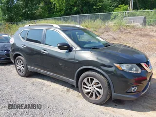 2014 Nissan Rogue SV z VIN 5N1AT2MV4EC779255, wystawiony jako IAAI lot #42404144 z przebiegiem 129 525 mil mil oraz . Historia ofert i sprzedaży dostępna na DreamBid. Obrazek 6.
