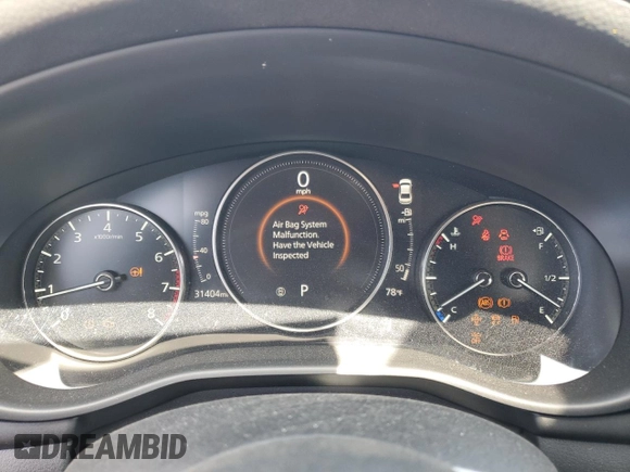 2020 Mazda 3 Select with VIN JM1BPACL0L1174732, listed as a Copart auction lot 58233435 with 31,404 mi miles and Salvage title. Bid and sale history available at DreamBid. Image 9.