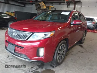 2014 Kia Sorento SX Limited with VIN 5XYKW4A78EG465167, listed as a IAAI auction lot 42149684 with 122,758 mi miles. Bid and sale history available at carsss.com. Image 17.
