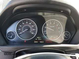 2018 BMW 3 Series 330i with VIN WBA8B9C53JK677362, listed as a Copart auction lot 61203095 with 59,724 mi miles and Salvage title. Bid and sale history available at DreamBid. Image 9.