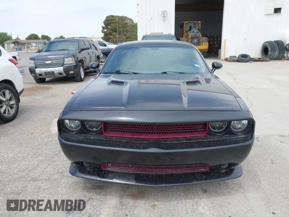 2012 Dodge Challenger SXT Plus with VIN 2C3CDYAG5CH268607, listed as a IAAI auction lot 41982122 with 188,091 mi miles. Bid and sale history available at carsss.com. Image 11.