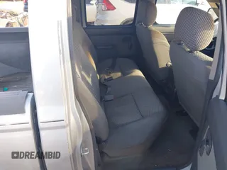 2003 Nissan Frontier SE z VIN 1N6ED29X23C450948, wystawiony jako IAAI lot #41902685 z przebiegiem 209 330 mil mil oraz . Historia ofert i sprzedaży dostępna na DreamBid. Obrazek 8.