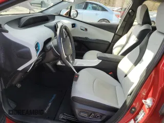 2017 Toyota Prius Plus z VIN JTDKARFP8H3004323, wystawiony jako Copart lot #53417205 z przebiegiem 81 696 mil mil oraz Szkoda całkowita • Salvage title. Historia ofert i sprzedaży dostępna na DreamBid. Obrazek 7.