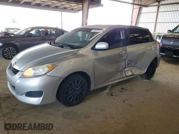 2011 Toyota Matrix с VIN 2T1KU4EE3BC556210, выставлен на аукционе Copart как лот 50661925 с пробегом 171 870 миль миль и Списание • Salvage title. История ставок и продаж доступна на DreamBid. Изображение 1.