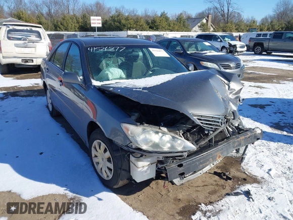 2006 Toyota Camry STD with VIN 4T1BE32K26U681429, listed as a IAAI auction lot 41526877 with 0 mi miles. Bid and sale history available at carsss.com. Image 1.