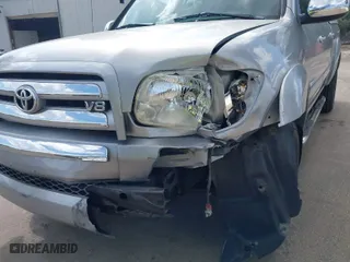 2006 Toyota Tundra SR5 with VIN 5TBET34196S558140, listed as a IAAI auction lot 41966368 with 164,306 mi miles. Bid and sale history available at carsss.com. Image 6.