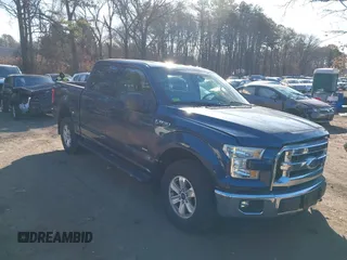 2015 Ford F-150 XLT with VIN 1FTEW1EG1FFB25207, listed as a IAAI auction lot 41579579 with 67,918 mi miles. Bid and sale history available at carsss.com. Image 1.