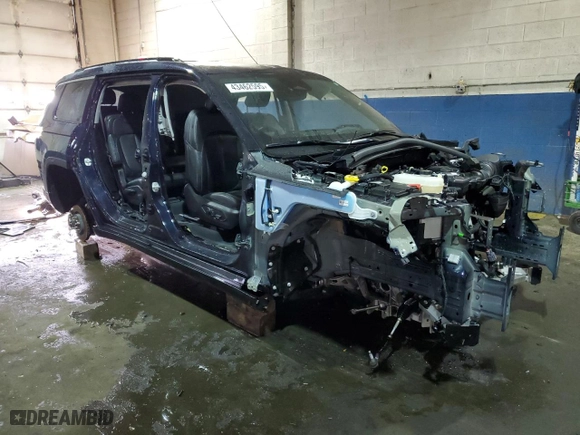 2023 Jeep Grand Cherokee L Limited with VIN 1C4RJKBG7P8840346, listed as a Copart auction lot 43462595 with 0 mi miles and Non Repairable. Bid and sale history available at carsss.com. Image 4.