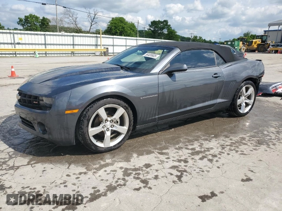 2011 Chevrolet Camaro 2LT z VIN 2G1FC3DD8B9157843, wystawiony jako Copart lot #56409905 z przebiegiem 60 097 mil mil oraz Szkoda całkowita • Salvage title. Historia ofert i sprzedaży dostępna na DreamBid. Obrazek 1.