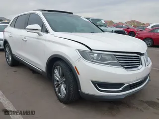 2016 Lincoln MKX Reserve with VIN 2LMTJ8LP2GBL84440, listed as a IAAI auction lot 41900199 with 109,724 mi miles. Bid and sale history available at carsss.com. Image 1.