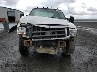 2000 Ford F-250 XL with VIN 1FTNW21FXYEE06157, listed as a Copart auction lot 51273275 with 290,990 mi miles and Salvage title. Bid and sale history available at DreamBid. Image 5.