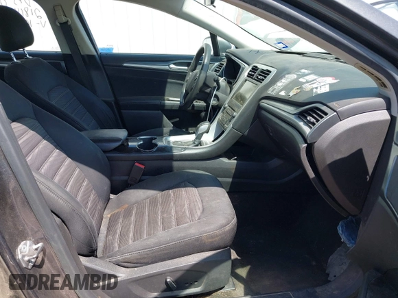 2016 Ford Fusion SE with VIN 3FA6P0H75GR105205, listed as a IAAI auction lot 42243828 with 231,818 mi miles and . Bid and sale history available at DreamBid. Image 5.