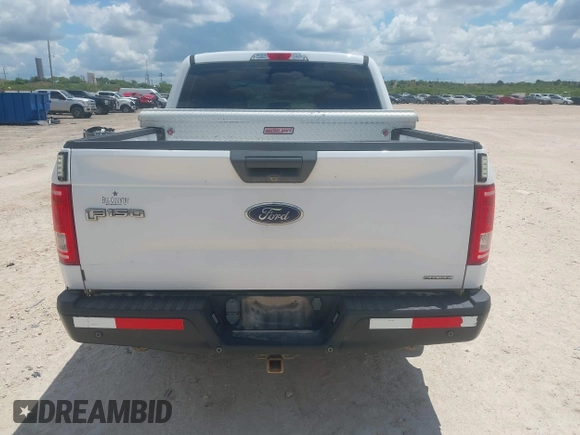 2016 Ford F-150 XL z VIN 1FTEW1CF2GKD60444, wystawiony jako IAAI lot #42229881 z przebiegiem 127 078 mil mil oraz . Historia ofert i sprzedaży dostępna na DreamBid. Obrazek 16.