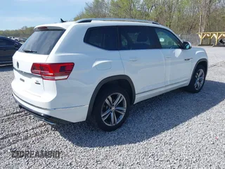 2019 Volkswagen Atlas SEL R-Line with VIN 1V2RR2CA1KC522035, listed as a IAAI auction lot 41939096 with 43,062 mi miles and . Bid and sale history available at DreamBid. Image 4.