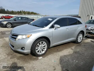 2013 Toyota Venza LE with VIN 4T3ZA3BB3DU075460, listed as a Copart auction lot 52141485 with 209,229 mi miles and Non Repairable. Bid and sale history available at carsss.com. Image 1.