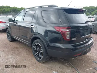 2014 Ford Explorer Sport with VIN 1FM5K8GT1EGB36680, listed as a IAAI auction lot 42450803 with 135,223 mi miles and . Bid and sale history available at DreamBid. Image 3.