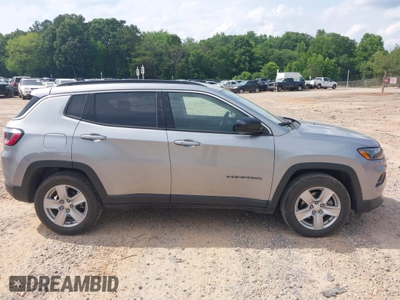2022 Jeep Compass Latitude with VIN 3C4NJCBB7NT238456, listed as a IAAI auction lot 42489263 with 53,152 mi miles and . Bid and sale history available at DreamBid. Image 13.