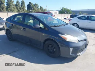 2014 Toyota Prius Four z VIN JTDKN3DUXE0383459, wystawiony jako IAAI lot #42300283 z przebiegiem 180 443 mil mil oraz . Historia ofert i sprzedaży dostępna na DreamBid. Obrazek 1.