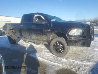 2016 Ram 2500 Tradesman z VIN 3C6UR5CL1GG161710, wystawiony jako Copart lot #87543575 z przebiegiem 172 781 mil mil oraz Szkoda całkowita • Salvage title. Historia ofert i sprzedaży dostępna na DreamBid. Obrazek 4.