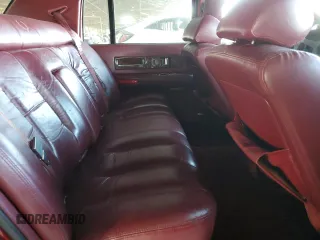 1993 Cadillac Fleetwood z VIN 1G6DW5270PR704750, wystawiony jako Copart lot #88751055 z przebiegiem Nie podano mil oraz Szkody całkowita. Historia ofert i sprzedaży dostępna na DreamBid. Obrazek 10.