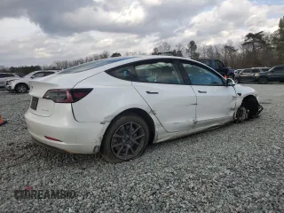 2022 Tesla Model 3 Long Range with VIN 5YJ3E1EB2NF361821, listed as a Copart auction lot 85108664 with 25,021 mi miles and Salvage Title. Bid and sale history available at DreamBid. Image 3.