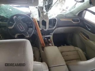 2017 GMC Acadia Denali z VIN 1GKKNXLS3HZ131225, wystawiony jako Copart lot #57802625 z przebiegiem Nie podano mil oraz Szkoda całkowita • Salvage title. Historia ofert i sprzedaży dostępna na DreamBid. Obrazek 8.