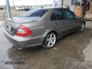 2009 Mercedes-Benz E-Class Luxury 3.5L with VIN WDBUF56X09B384525, listed as a Copart auction lot 48592155 with 93,272 mi miles and Salvage Title. Bid and sale history available at carsss.com. Image 3.
