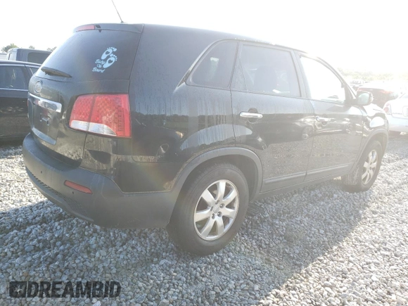 2013 Kia Sorento LX with VIN 5XYKT4A19DG405787, listed as a Copart auction lot 61982935 with 197,897 mi miles and Clean title. Bid and sale history available at DreamBid. Image 3.