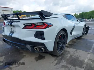 2020 Chevrolet Corvette 2LT z VIN 1G1Y72D49L5100105, wystawiony jako IAAI lot #42009521 z przebiegiem 44 248 mil mil oraz . Historia ofert i sprzedaży dostępna na DreamBid. Obrazek 4.