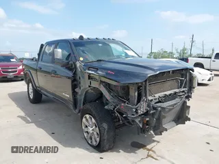 2020 Ram 2500 Laramie with VIN 3C6UR5FL7LG192773, listed as a IAAI auction lot 42067084 with 258,018 mi miles and . Bid and sale history available at DreamBid. Image 1.