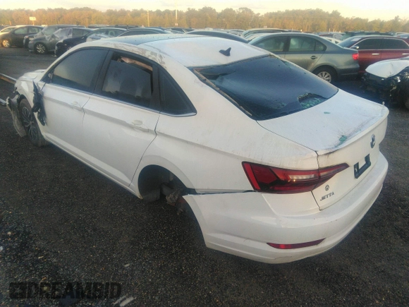 2021 Volkswagen Jetta S z VIN 3VWC57BU1MM017025, wystawiony jako IAAI lot #31656882 z przebiegiem 20 664 mil mil oraz . Historia ofert i sprzedaży dostępna na DreamBid. Obrazek 3.