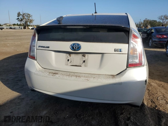 2014 Toyota Prius Four with VIN JTDKN3DU2E0386002, listed as a Copart auction lot 77109284 with 180,335 mi miles and Salvage Title. Bid and sale history available at DreamBid. Image 6.