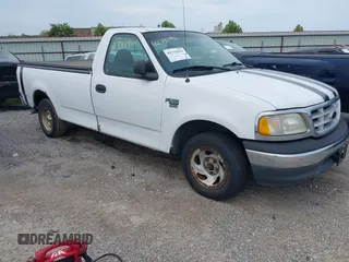 1999 Ford F-150 z VIN 1FTRF17W4XNC25668, wystawiony jako IAAI lot #42731954 z przebiegiem 189 437 mil mil oraz . Historia ofert i sprzedaży dostępna na DreamBid. Obrazek 1.