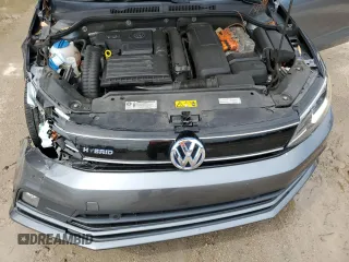 2015 Volkswagen Jetta Sedan Hybrid SEL Premium with VIN 3VW637AJ0FM314252, listed as a Copart auction lot 45937674 with 89,847 mi miles. Bid and sale history available at carsss.com. Image 11.