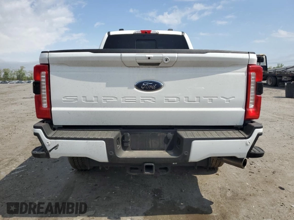 2024 Ford F-250 XL z VIN 1FT8W2BA7RED68145, wystawiony jako Copart lot #53981265 z przebiegiem 11 180 mil mil oraz Szkoda całkowita • Salvage title. Historia ofert i sprzedaży dostępna na DreamBid. Obrazek 6.
