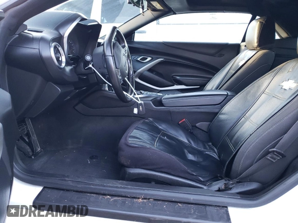 2018 Chevrolet Camaro 1LT with VIN 1G1FB3DXXJ0136322, listed as a Copart auction lot 69762542 with 0 mi miles. Bid and sale history available at carsss.com. Image 7.