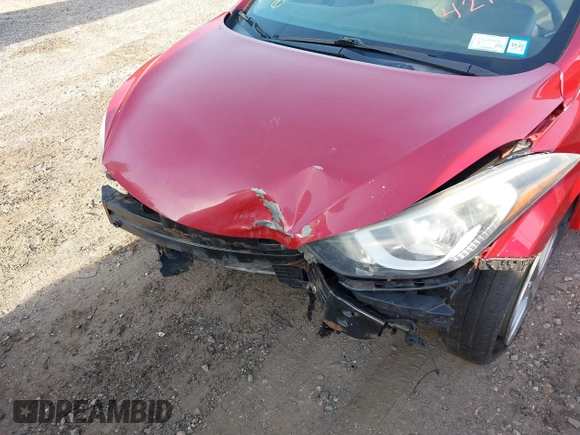 2014 Hyundai Elantra SE z VIN KMHDH4AE7EU058050, wystawiony jako IAAI lot #42139887 z przebiegiem 118 802 mil mil oraz . Historia ofert i sprzedaży dostępna na DreamBid. Obrazek 6.