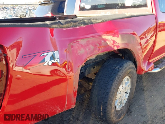2004 Chevrolet Colorado LS Z71 with VIN 1GCDT196648210468, listed as a IAAI auction lot 41342300 with 206,478 mi miles. Bid and sale history available at carsss.com. Image 17.