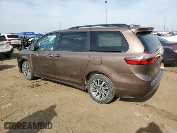 2020 Toyota Sienna LE с VIN 5TDJZ3DCXLS244904, выставлен на аукционе Copart как лот 49232455 с пробегом 125 791 миль миль и На запчасти • Non repairable. История ставок и продаж доступна на DreamBid. Изображение 2.