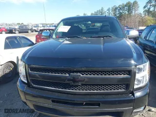 2011 Chevrolet Silverado 1500 LT with VIN 1GCRCSE03BZ335576, listed as a IAAI auction lot 41763158 with 35,574 mi miles. Bid and sale history available at carsss.com. Image 12.