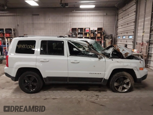 2015 Jeep Patriot Limited with VIN 1C4NJRCB8FD188966, listed as a IAAI auction lot 41487004 with 150,646 mi miles and . Bid and sale history available at DreamBid. Image 13.