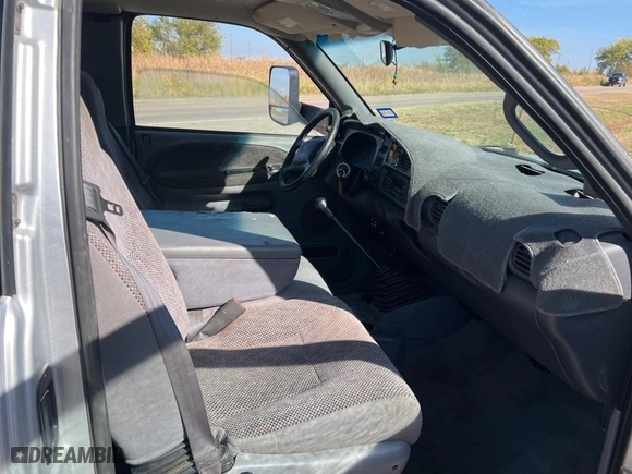 2001 Dodge Ram 3500 with VIN 1B7MC33601J523525, listed as a Copart auction lot 79228984 with 252,894 mi miles and Clean Title. Bid and sale history available at carsss.com. Image 5.