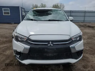 2018 Mitsubishi Outlander ES z VIN JA4AR3AU1JZ019712, wystawiony jako Copart lot #54940985 z przebiegiem 77 778 mil mil oraz Szkoda całkowita • Salvage title. Historia ofert i sprzedaży dostępna na DreamBid. Obrazek 5.