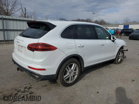 2015 Porsche Cayenne Diesel with VIN WP1AF2A22FLA32081, listed as a Copart auction lot 46645715 with 68,644 mi miles and Salvage title. Bid and sale history available at DreamBid. Image 3.