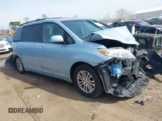 2015 Toyota Sienna XLE with VIN 5TDYK3DC3FS609947, listed as a IAAI auction lot 42097199 with Not provided miles and . Bid and sale history available at DreamBid. Image 1.